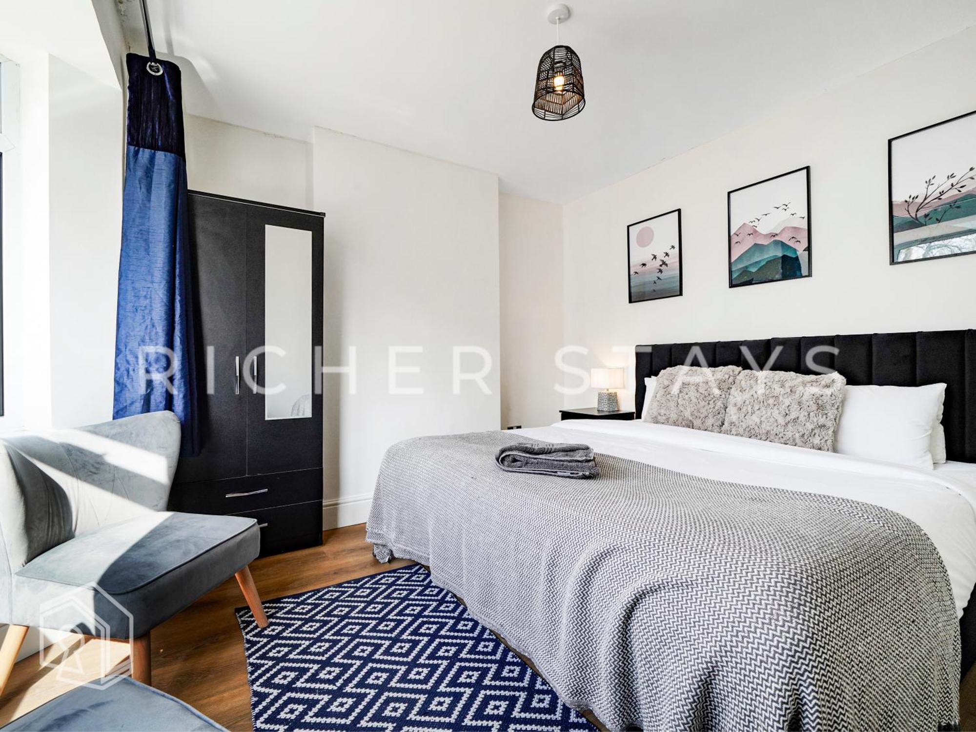 Watford Large 5Br Home - Contractors & Families Extérieur photo