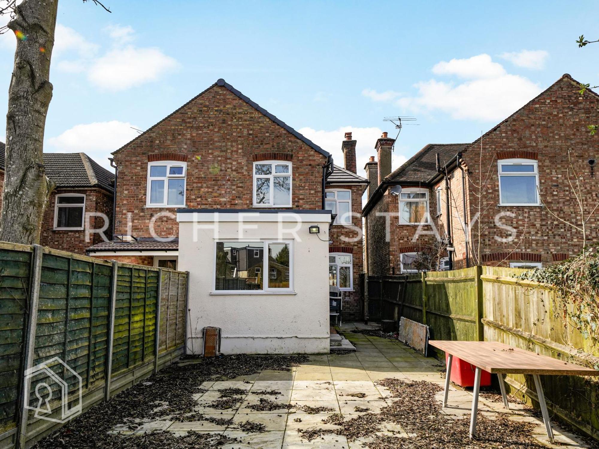 Watford Large 5Br Home - Contractors & Families Extérieur photo